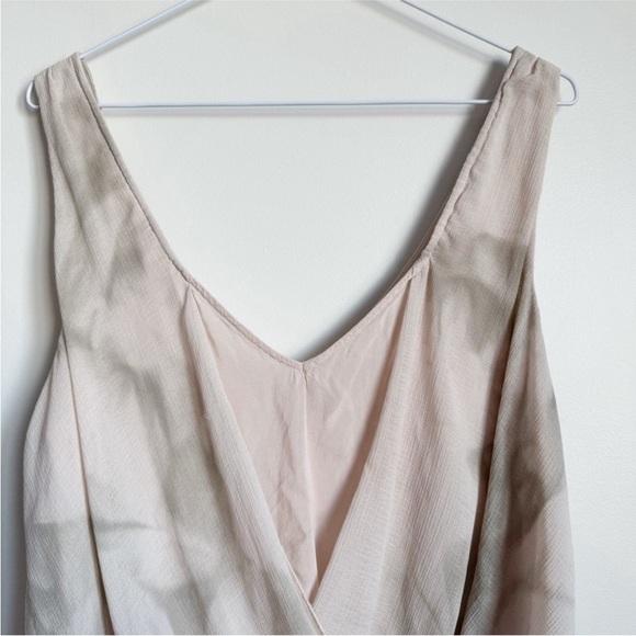 FREE PEOPLE | Flowy Draped Tank Top - Pale Pink with light marbling - Medium - Picture 6 of 6